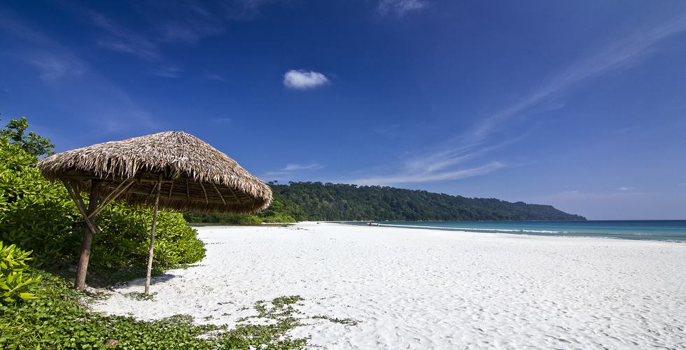 https://d3r8gwkgo0io6y.cloudfront.net/upload/Andaman beach2.jpg